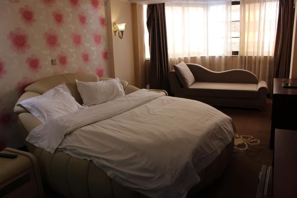 Kunming Youlian Hotel Экстерьер фото