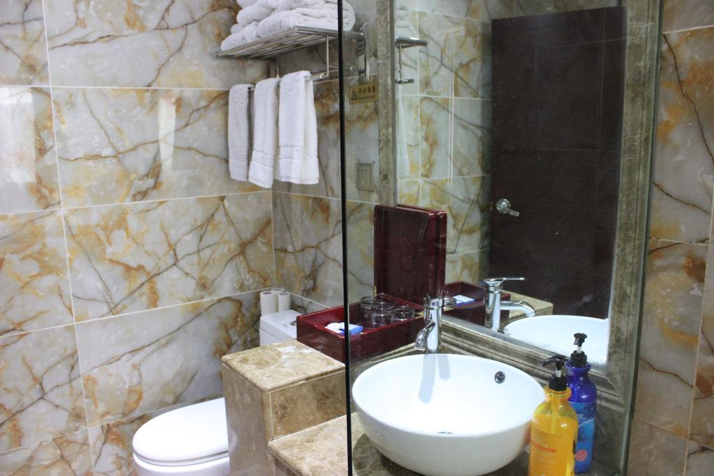 Kunming Youlian Hotel Экстерьер фото